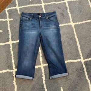 1822 Denim Women’s Capri Knee Jeans